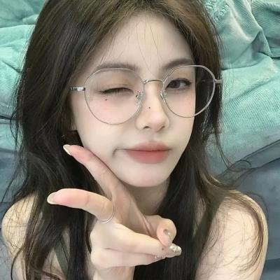 复制闪灵娇妻